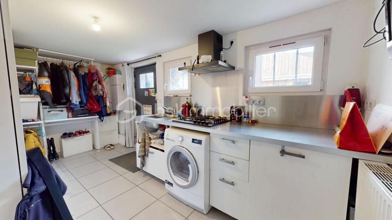 Maison - 122 m² - 5 pièces