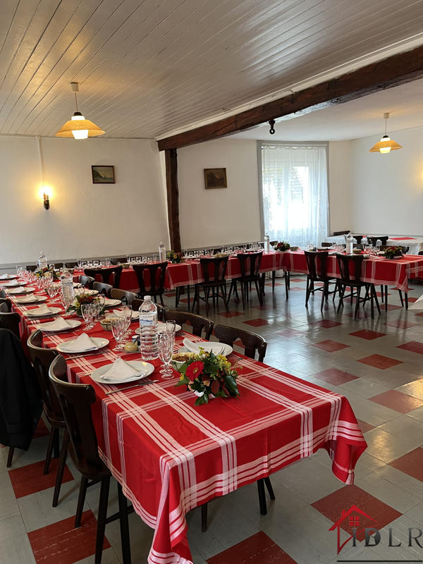 Maison - 190 m² - 5 pièces