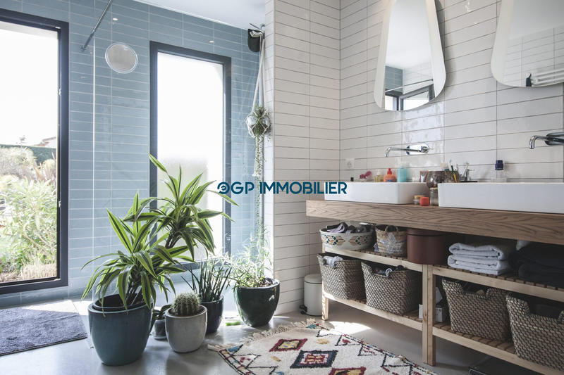 Villa - 174 m² - 6 pièces