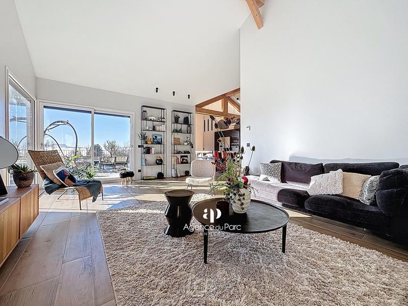 Maison - 178 m² - 6 pièces