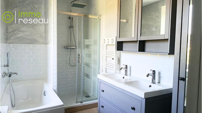 Maison - 196 m² - 6 pièces