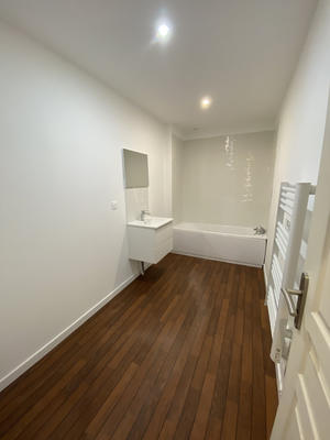 Maison - 106 m² - 6 pièces