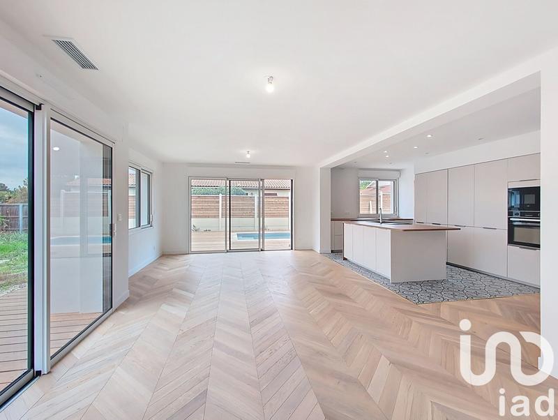 Maison - 106 m² - 5 pièces