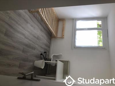 Chambre - 11 m² - 1 pièce