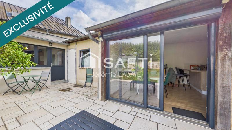 Maison - 240 m² - 6 pièces