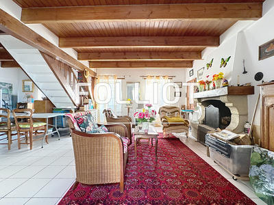 Maison - 135 m² - 7 pièces