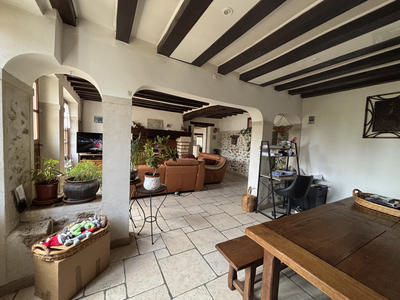 Maison - 157 m² - 6 pièces