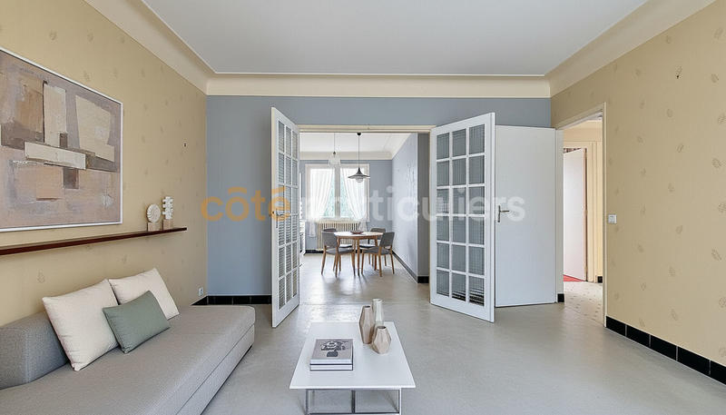 Maison - 99 m² - 5 pièces