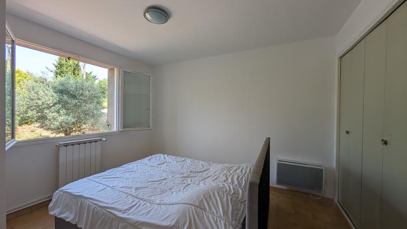 Maison - 265 m² - 9 pièces