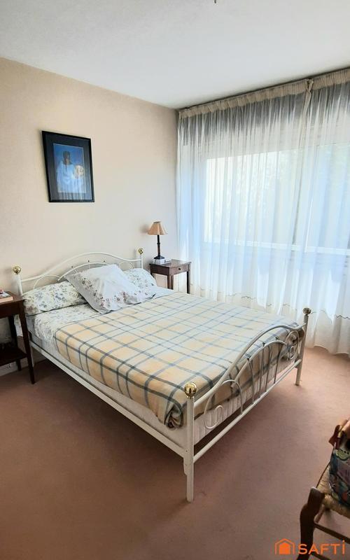 Appartement - 100 m² - 4 pièces