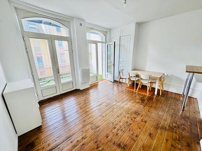 Studio - 23 m² - 1 pièce