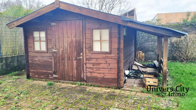 Maison - 128 m² - 7 pièces