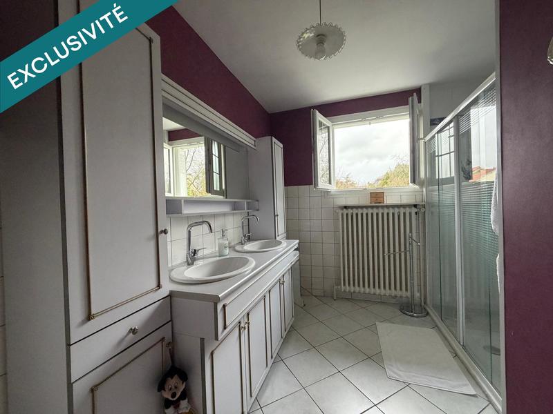 Maison - 94 m² - 4 pièces