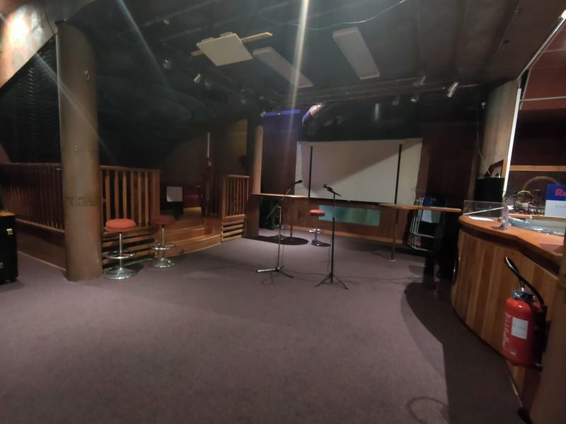 Fonds de commerce - 720 m²