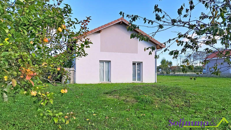 Villa - 90 m² - 4 pièces