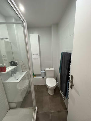 Appartement - 80 m² - 5 pièces