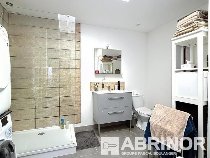 Immeuble - 175 m² - 10 pièces