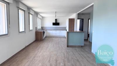 Appartement - 128 m² - 5 pièces