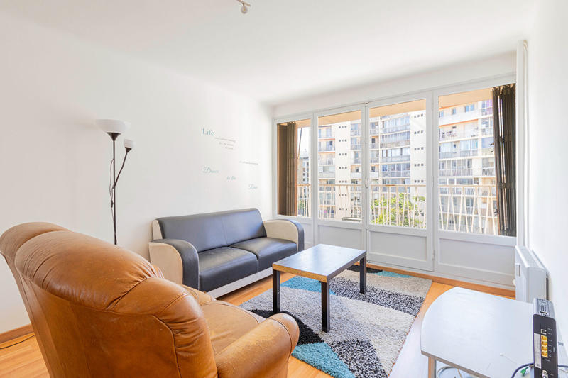 Appartement - 81 m² - 4 pièces