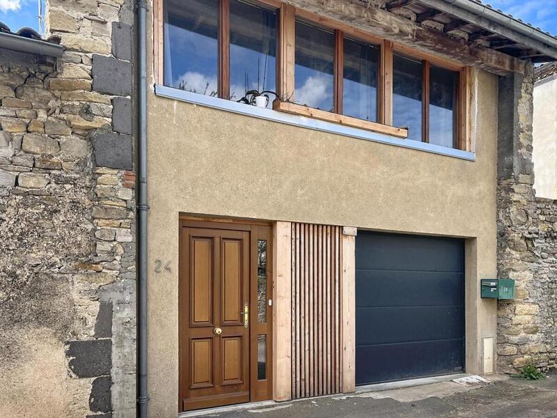 Maison - 93 m² - 4 pièces