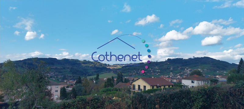 Villa - 100 m² - 5 pièces