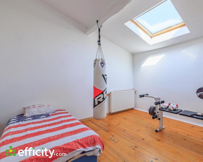 Maison - 190 m² - 8 pièces