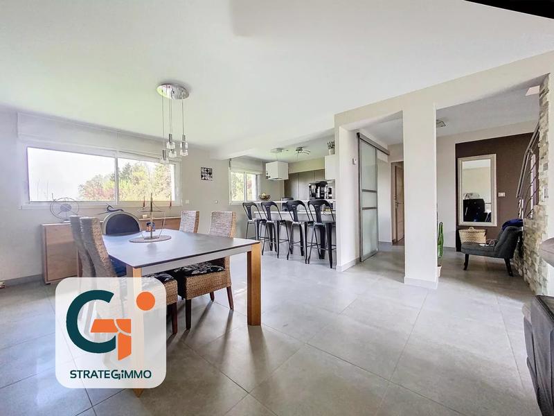 Maison - 150 m² - 6 pièces