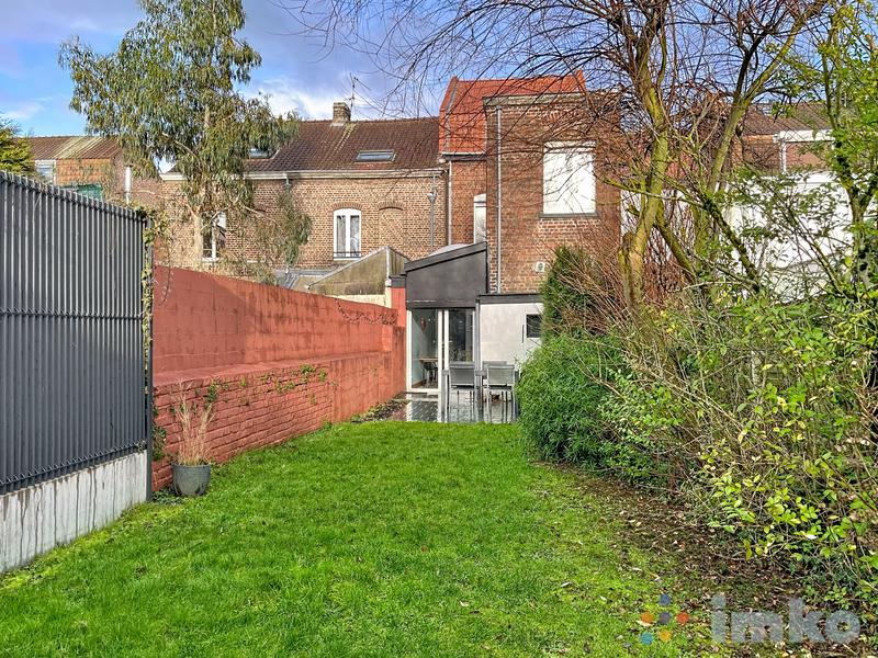 Maison - 141 m² - 5 pièces