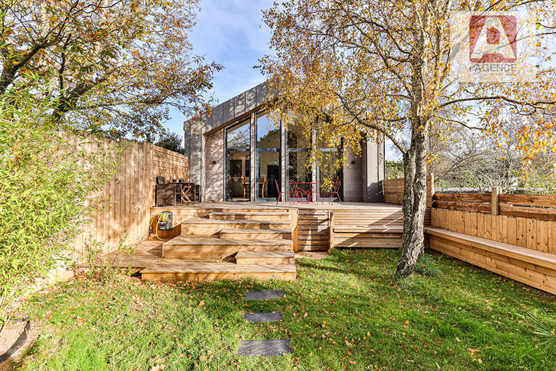 Maison - 110 m² - 4 pièces