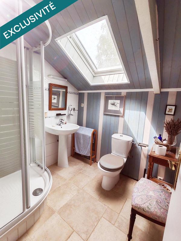 Propriété - 200 m² - 7 pièces