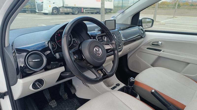 Volkswagen Up! 1.0 75 High Up!