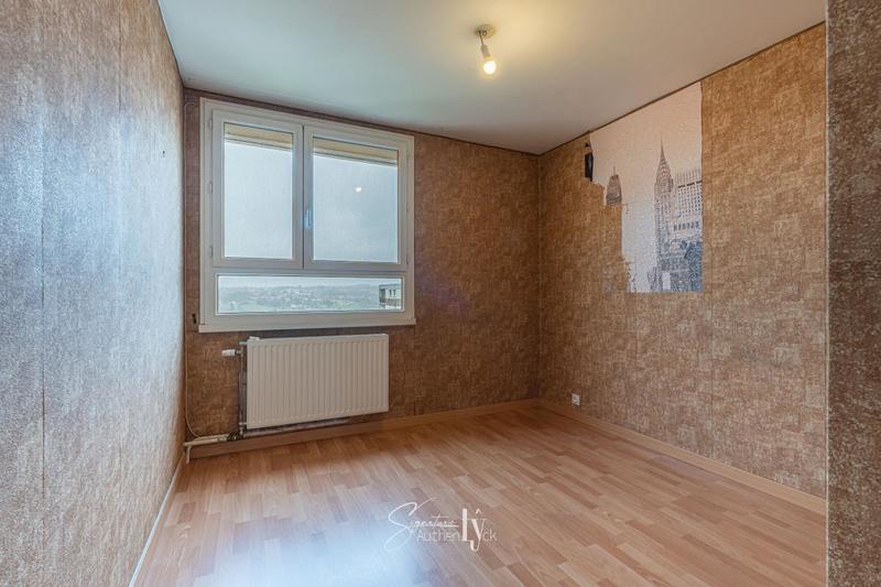 Appartement - 83 m² - 4 pièces