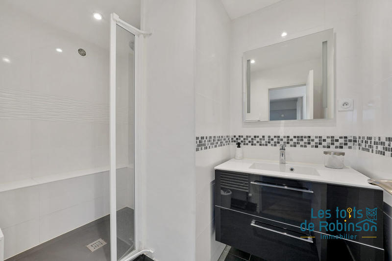 Duplex - 141 m² - 7 pièces