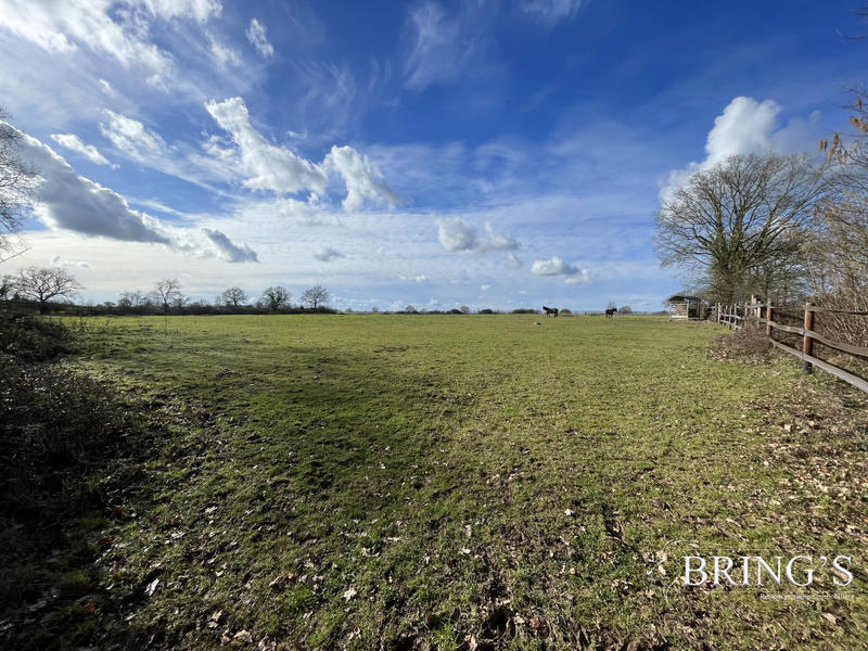 Maison - 186 m² - 7 pièces