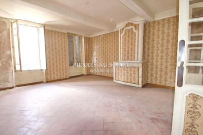 Appartement - 260 m² - 15 pièces