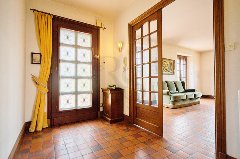 Maison - 136 m² - 5 pièces