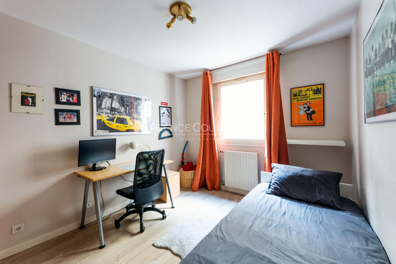 Appartement - 87 m² - 4 pièces