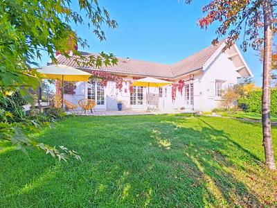 Maison - 164 m² - 5 pièces