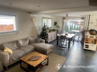 Maison - 98 m² - 4 pièces