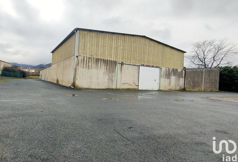 Local commercial - 1 724 m²