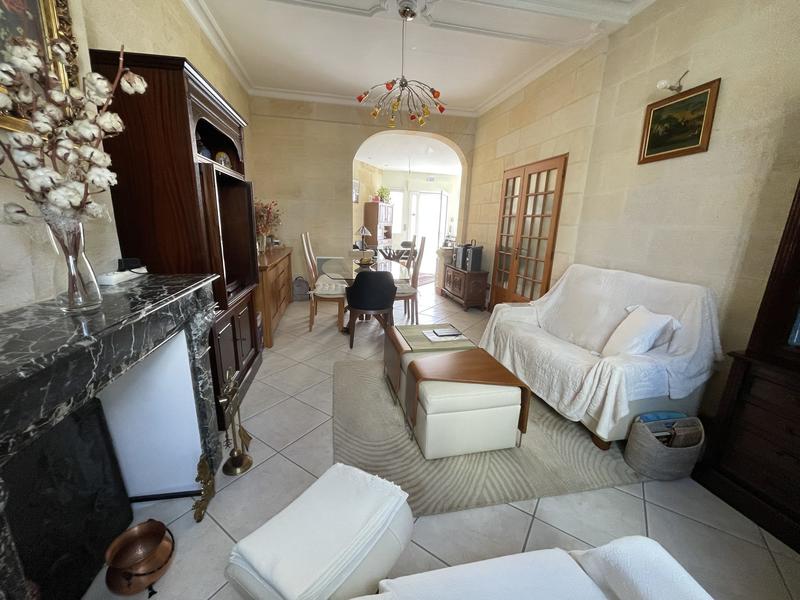 Maison - 97 m² - 4 pièces