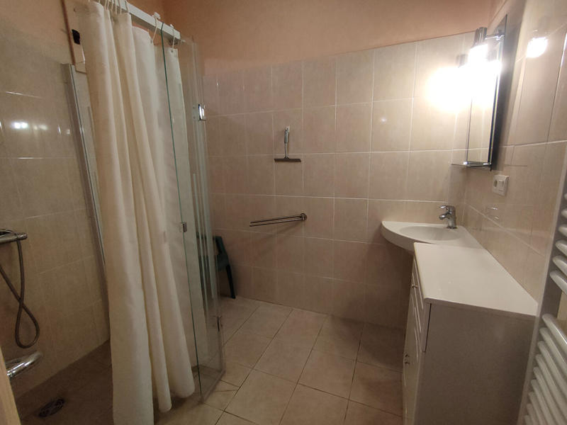 Maison - 176 m² - 9 pièces