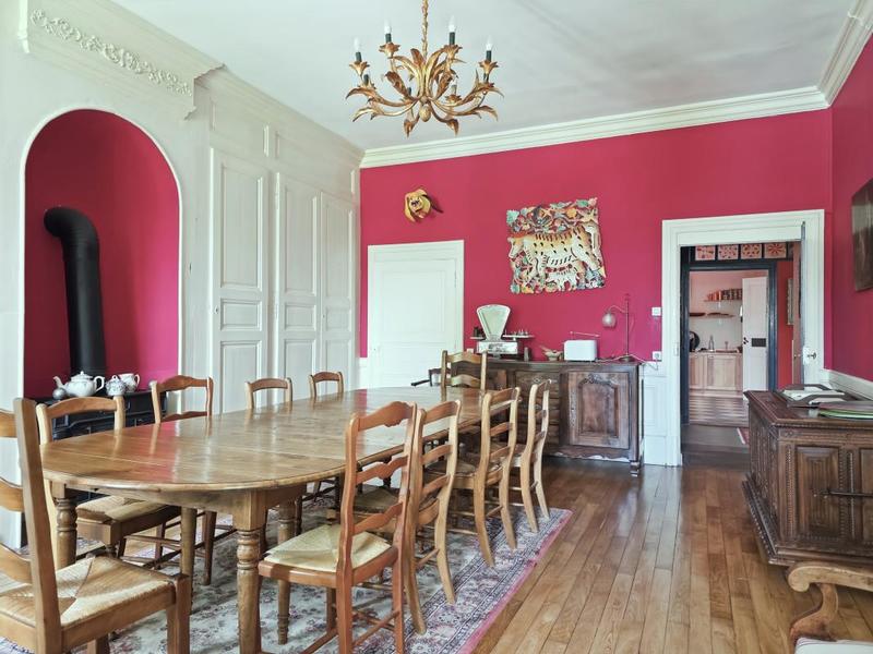 Maison de maîtres - 484 m² - 16 pièces