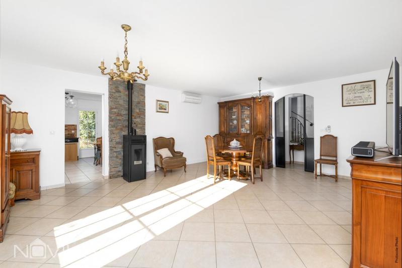 Maison - 176 m² - 5 pièces