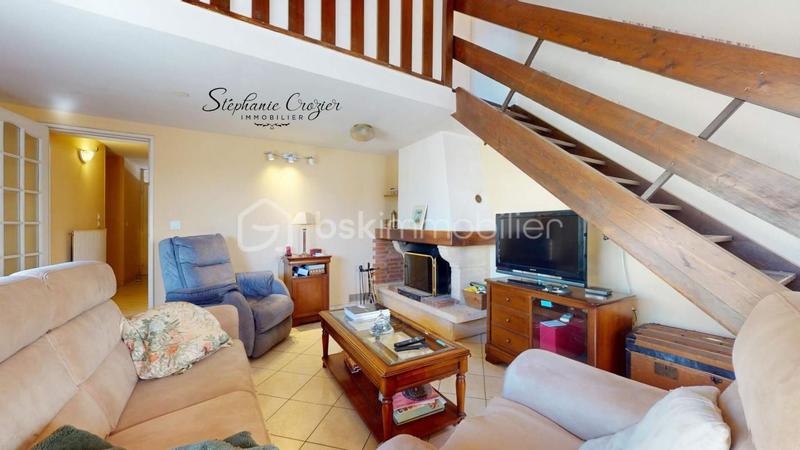 Maison - 95 m² - 5 pièces