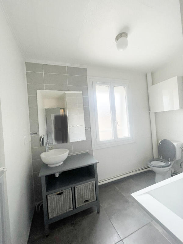 Maison - 115 m² - 6 pièces