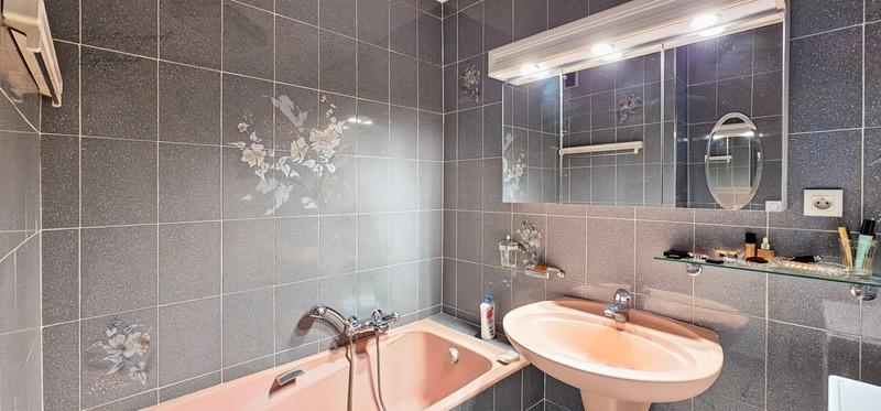 Appartement - 84 m² - 3 pièces