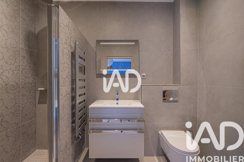 Maison - 527 m² - 9 pièces