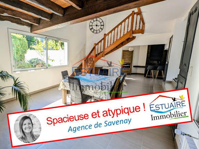 Maison traditionnelle - 207 m² - 6 pièces