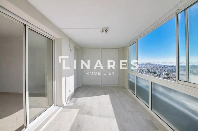 Appartement - 77 m² - 3 pièces